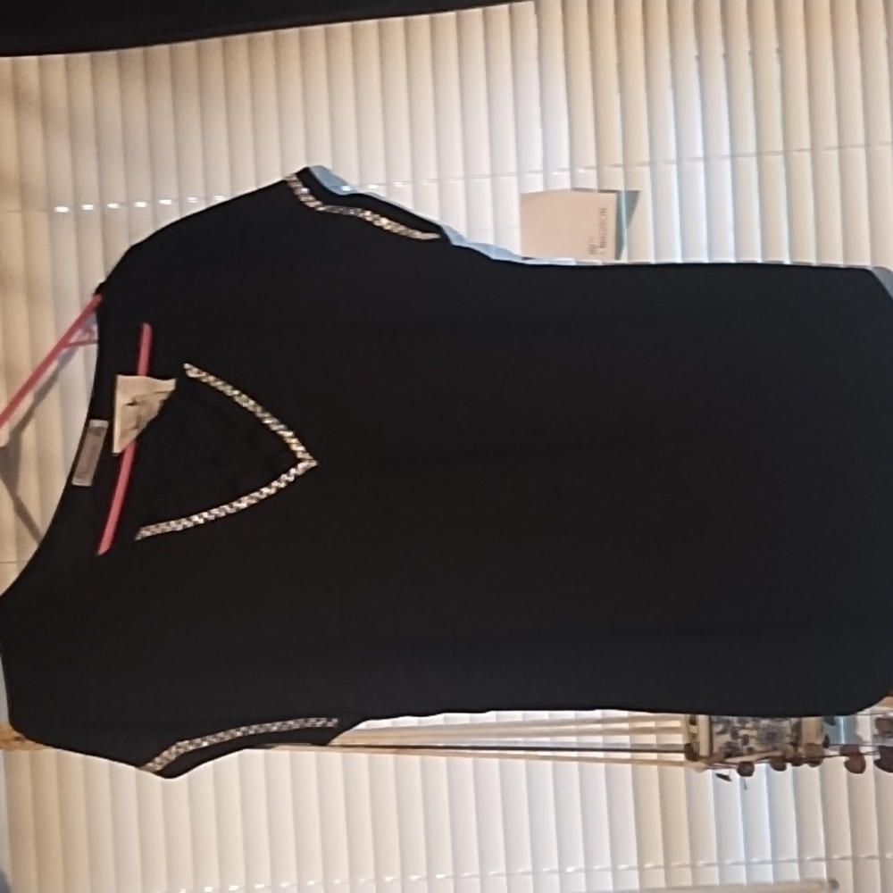 Women's dress shirt